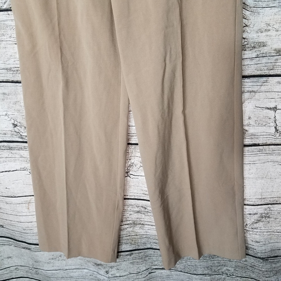 sag harbor Stretch Average Lenght Color Khaki Size 14.Waist approx: 15.5 inche - Picture 3 of 9